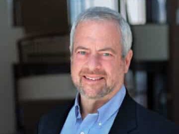 Rabbi Jonathan Miller headshot